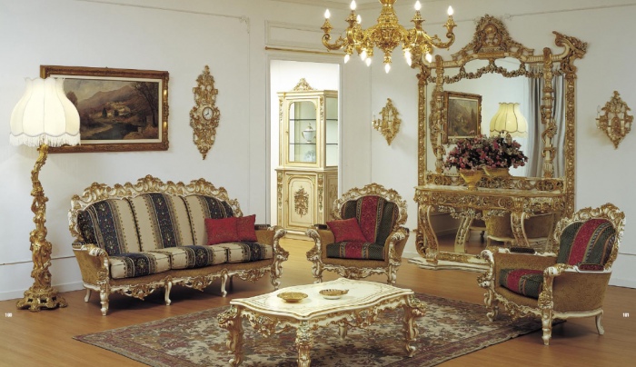 Набор итальянской мягкой мебели в стиле барокко