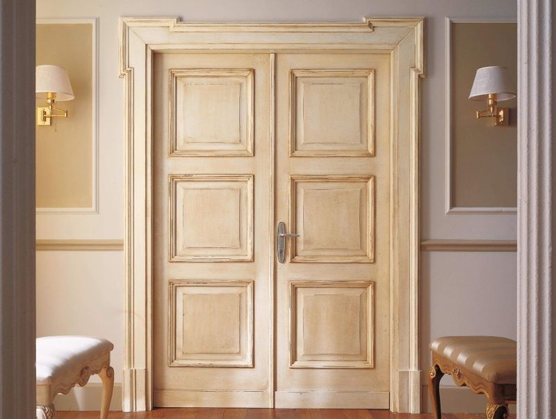 Двери межкомнатные филенчатые. Филенчатая дверь. Итальянский стиль филенчатые двери. Межкомнатные двери в стиле Винтаж.