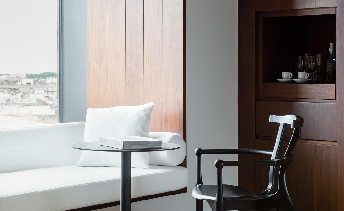 Стул от фабрики BD Barcelona Design модель GAUFR-