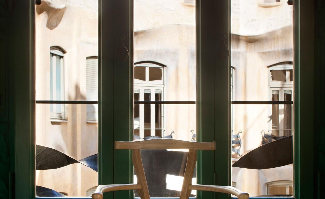 Стул от фабрики BD Barcelona Design модель GAUFR-