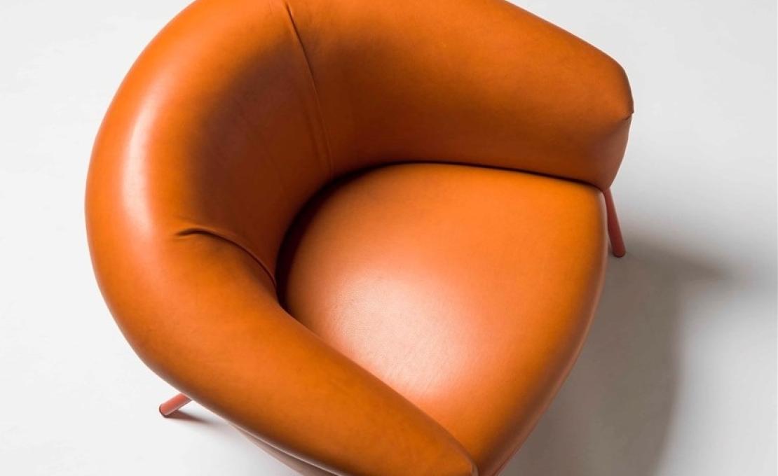 Кресло от фабрики BD Barcelona Design модель Grasso Arm