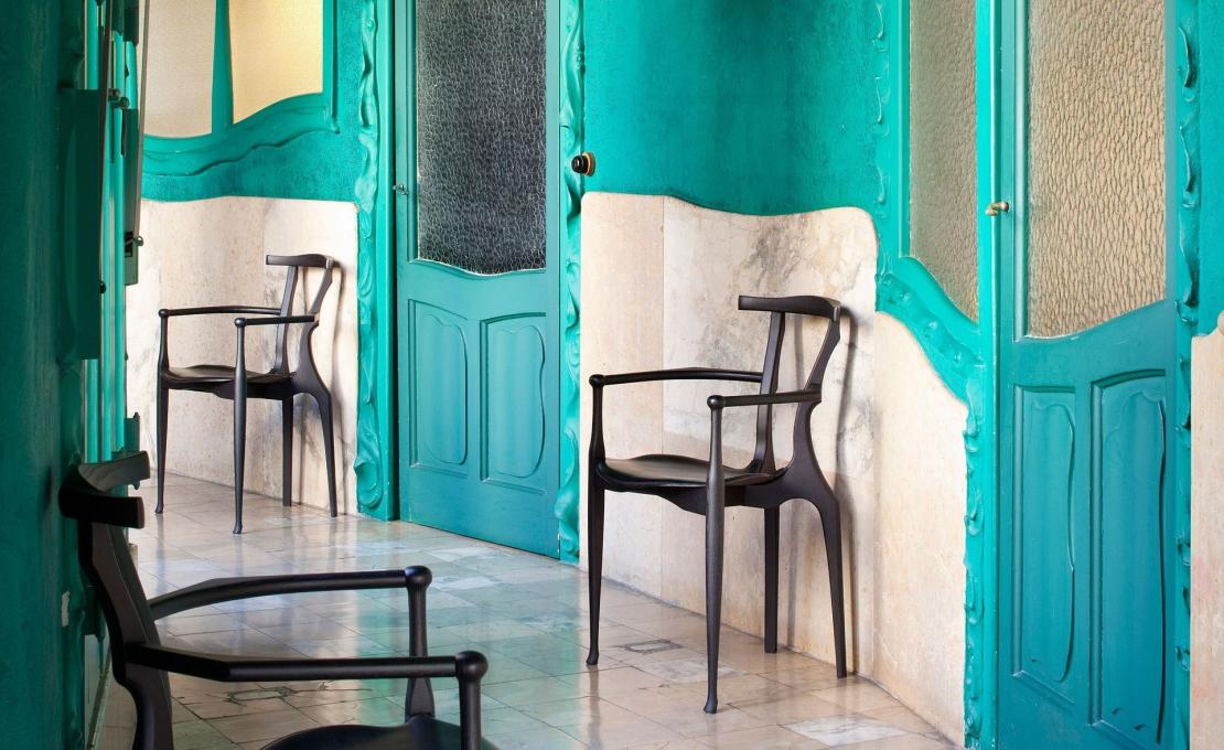 Стул от фабрики BD Barcelona Design модель GAUFR-