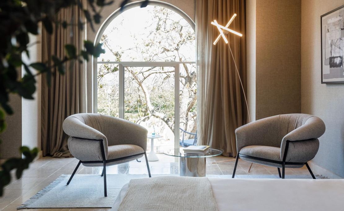 Кресло от фабрики BD Barcelona Design модель Grasso Arm