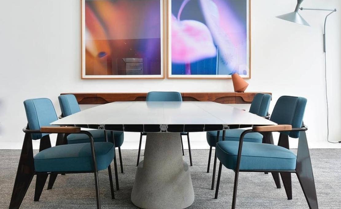 Стол от фабрики BD Barcelona Design модель B-CONCRETE