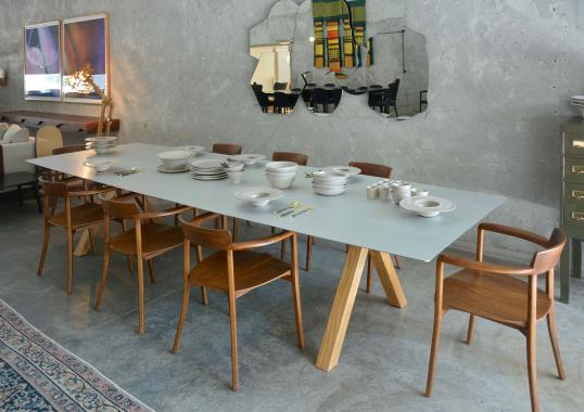 Стол от фабрики BD Barcelona Design модель B120-WOOD