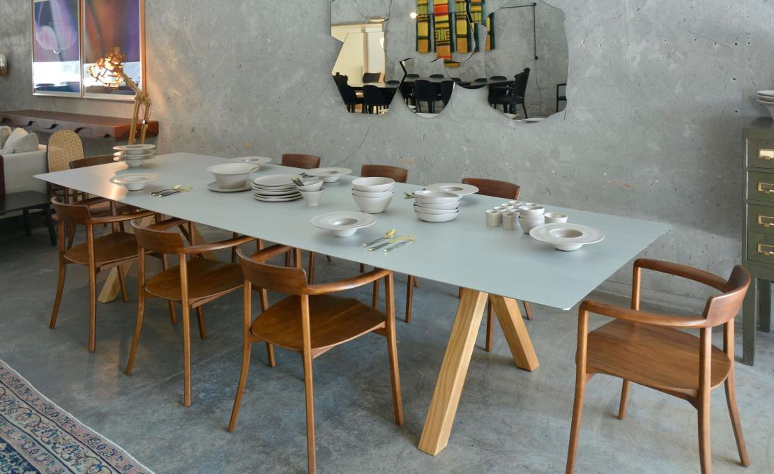 Стол от фабрики BD Barcelona Design модель B120-WOOD