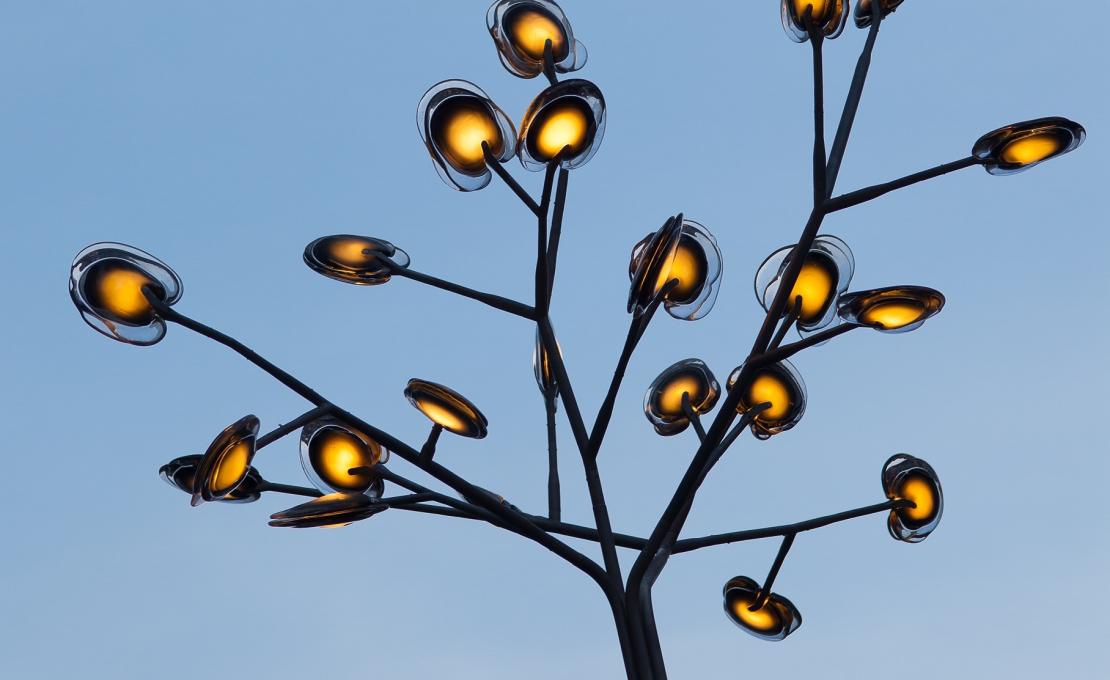 Уличный светильник от фабрики Bocci модель 16.25 Elm Outdoor Lamp