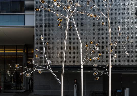 Уличный светильник от фабрики Bocci модель 16.25 Elm Outdoor Lamp