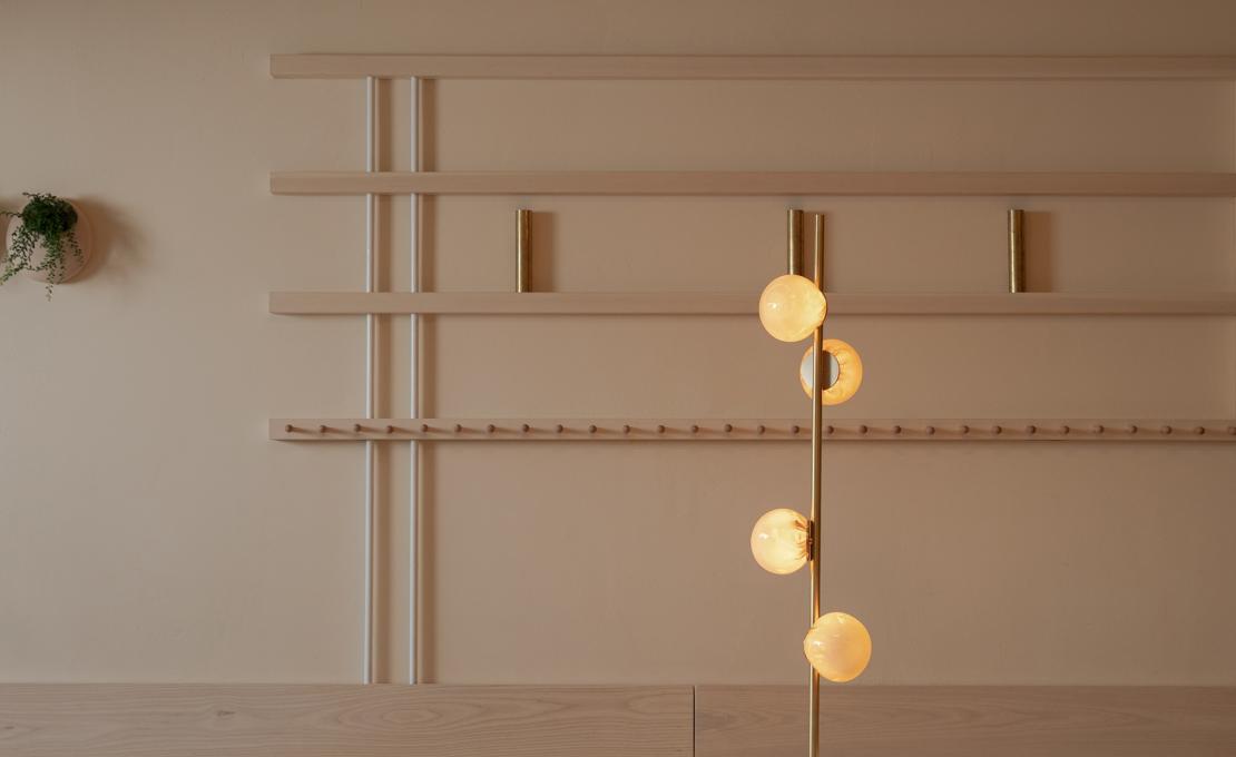 Торшер от фабрики Bocci модель 84 Stem Floor Lamp