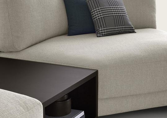 Диван от фабрики Bodema модель Barclay Sofa