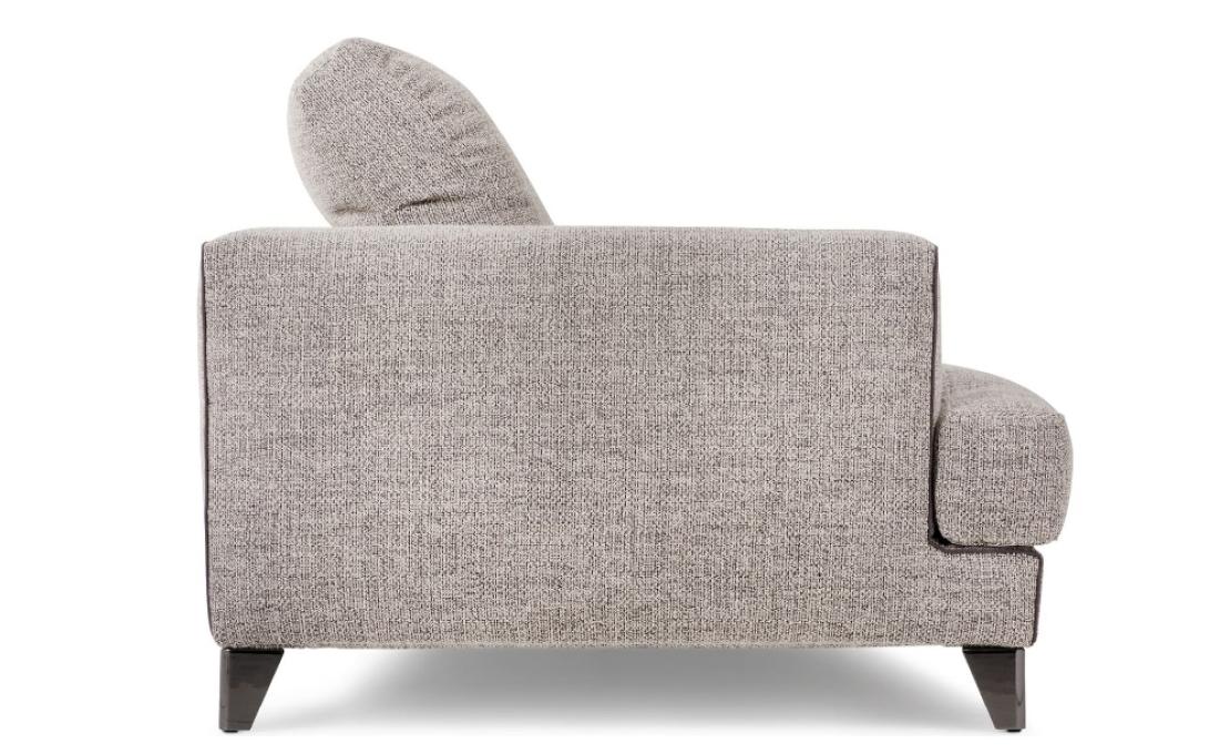 Диван от фабрики Bodema модель Douglas Sofa