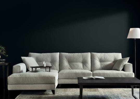 Диван от фабрики Bodema модель Douglas Sofa