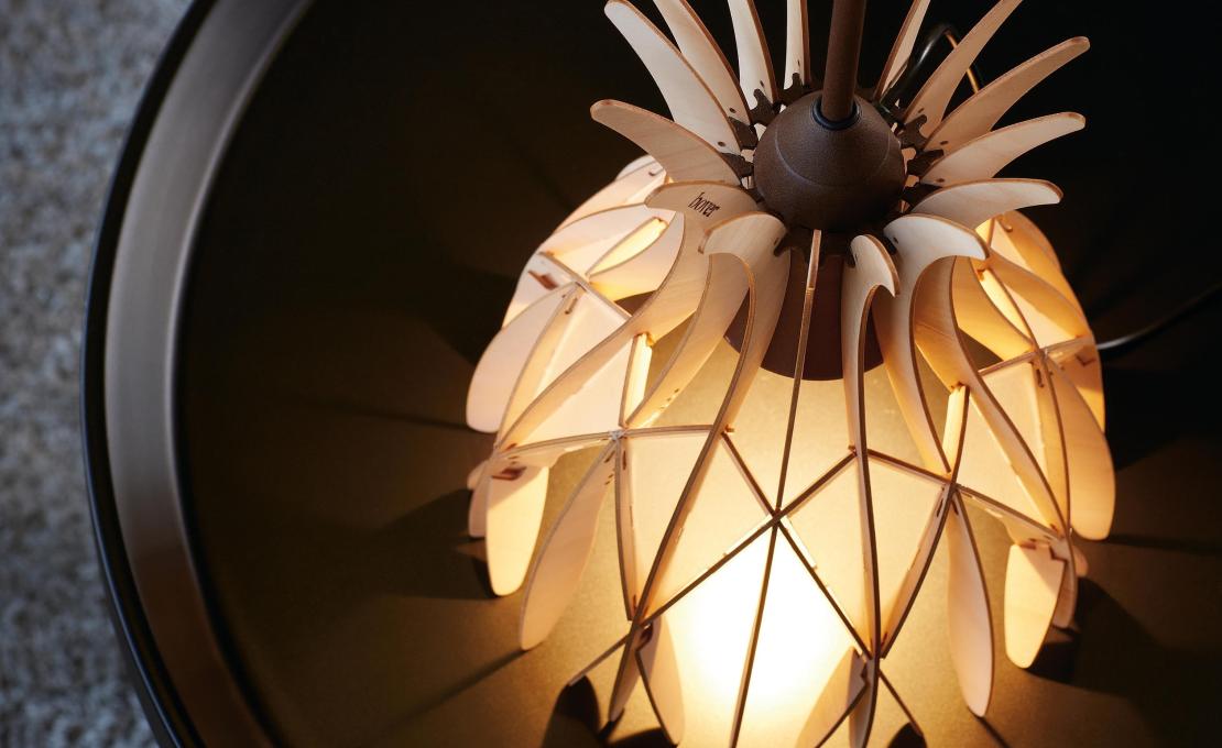 Настольная лампа от фабрики Bover модель 25802316114