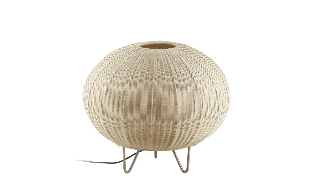 Уличный светильник от фабрики Bover модель Garota Floor Lamp