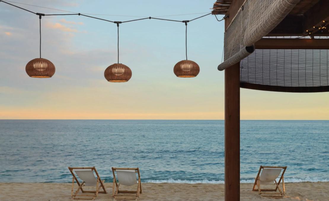 Уличный светильник от фабрики Bover модель Garota Catenary Pendant Lamp