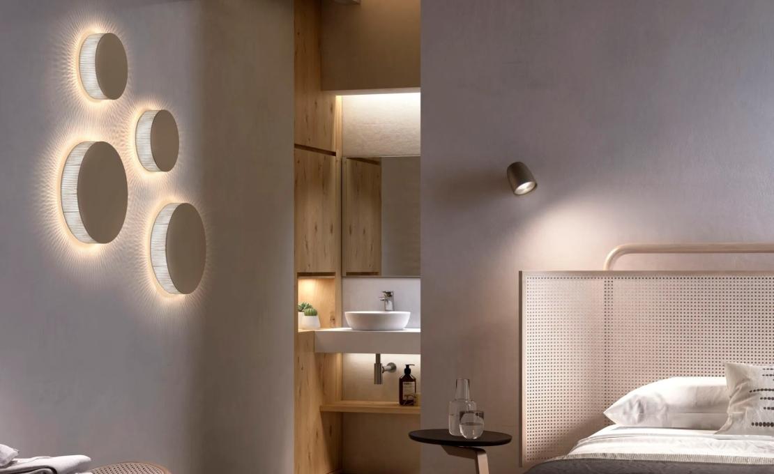 Настенный Светильник от фабрики Bover модель Helios Wall Lamp