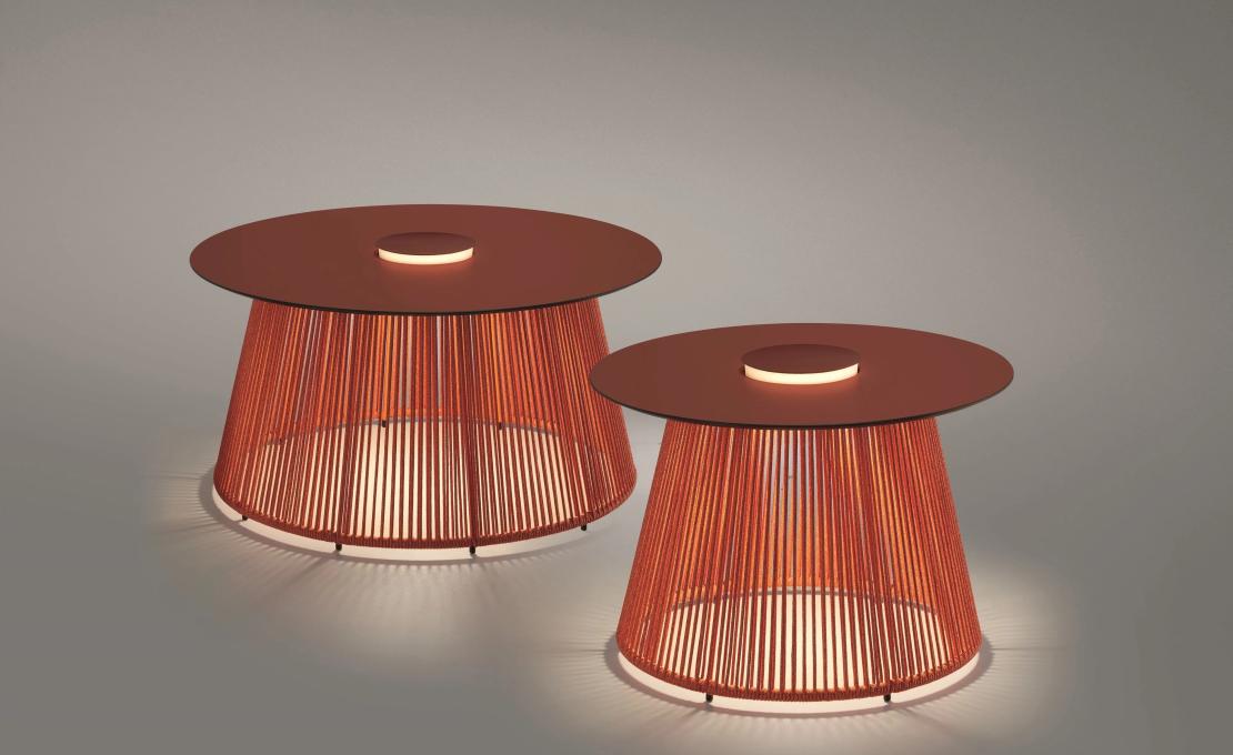 Уличный стол от фабрики Bover модель Nit Side 