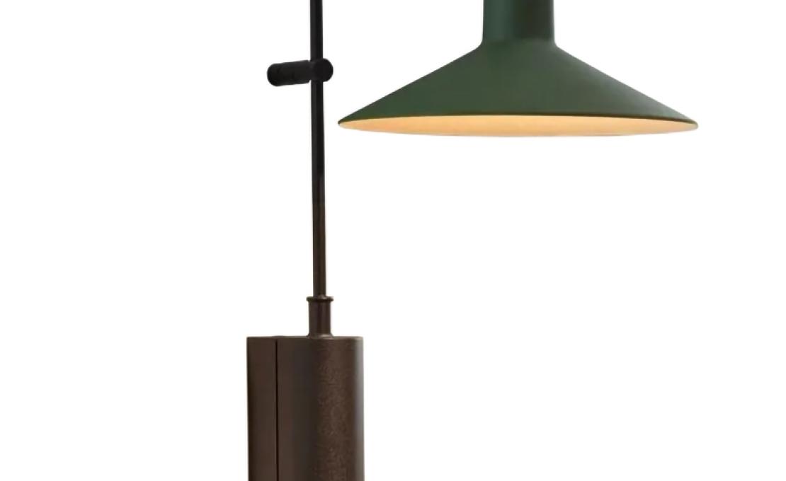 Уличный светильник от фабрики Bover модель Platet Wall Lamp