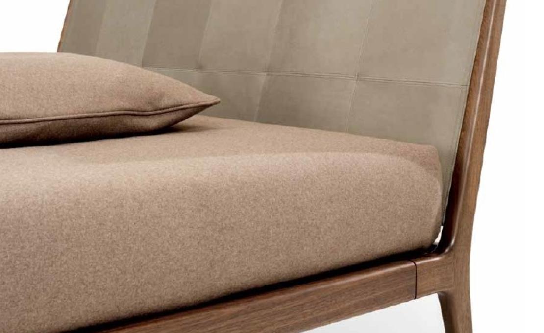 Кровать от фабрики Ceccotti Collezioni модель Brad Bed