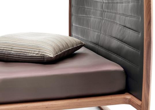 Кровать от фабрики Ceccotti Collezioni модель Buonanotte Valentina Uph Bed