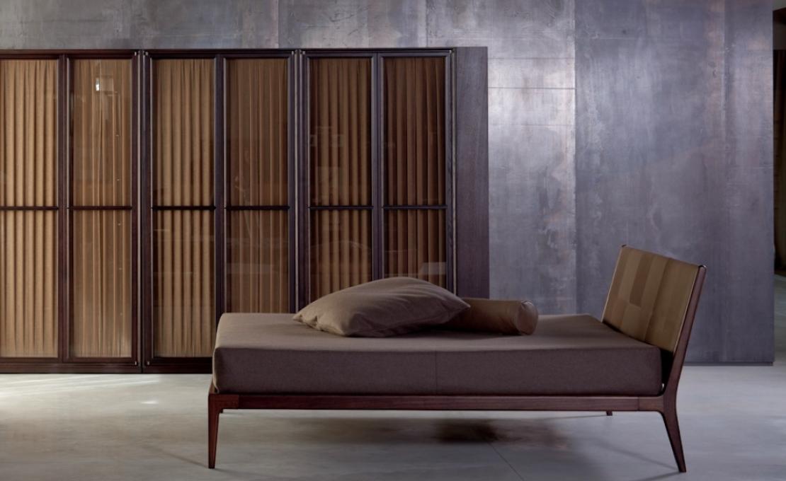 Кровать от фабрики Ceccotti Collezioni модель Brad Bed