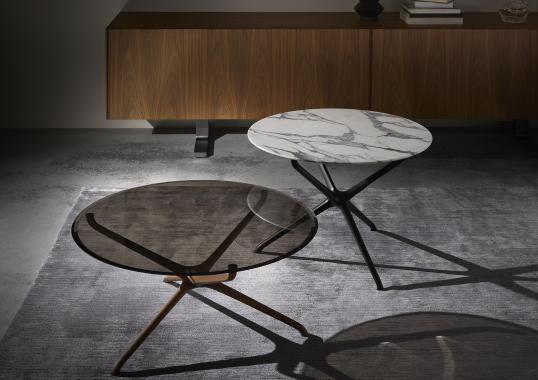 Журнальный столик от фабрики Ceccotti Collezioni модель Croix De Bois Low