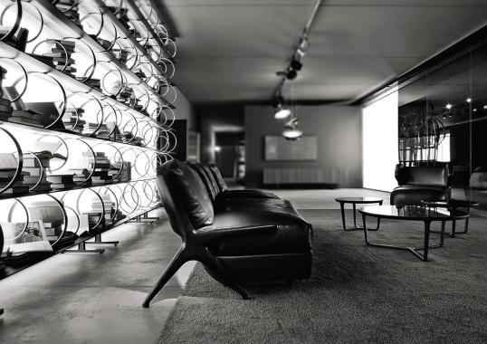 Диван от фабрики Ceccotti Collezioni модель DC 290 Sofa