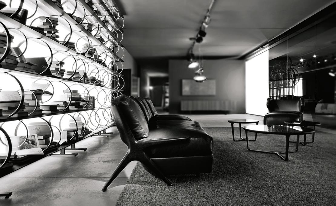 Диван от фабрики Ceccotti Collezioni модель DC 290 Sofa