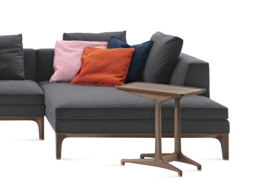 Диван от фабрики Ceccotti Collezioni модель Don Giovanni Modular Sofa