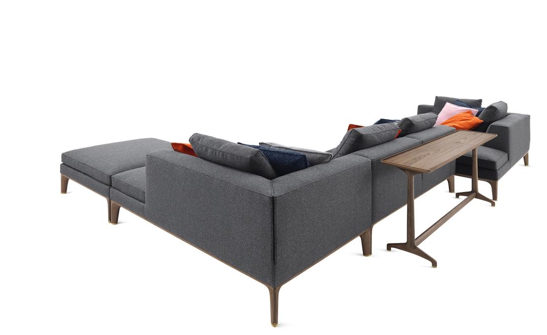 Диван от фабрики Ceccotti Collezioni модель Don Giovanni Modular Sofa