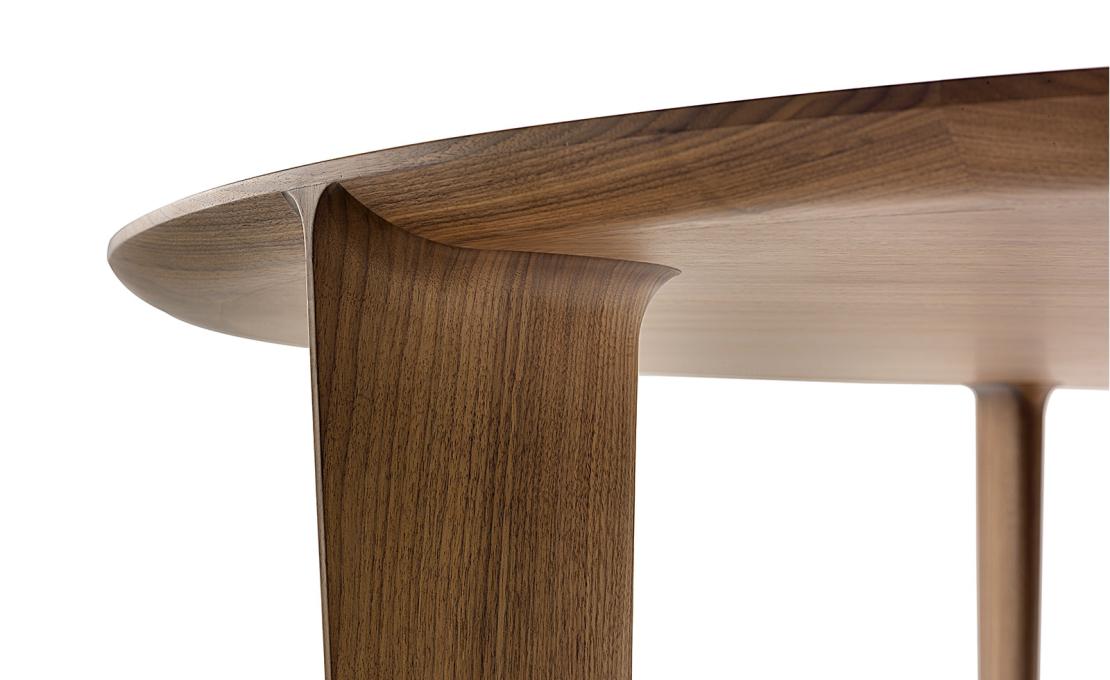 Стол от фабрики Ceccotti Collezioni модель Deriva