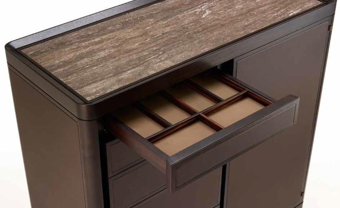 Сервант от фабрики Ceccotti Collezioni модель Full Cabinet