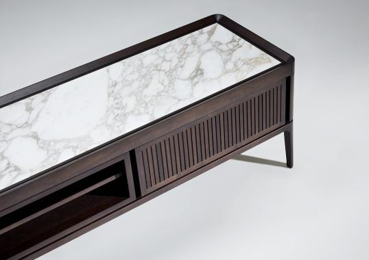 Сервант от фабрики Ceccotti Collezioni модель Full TV Cabinet