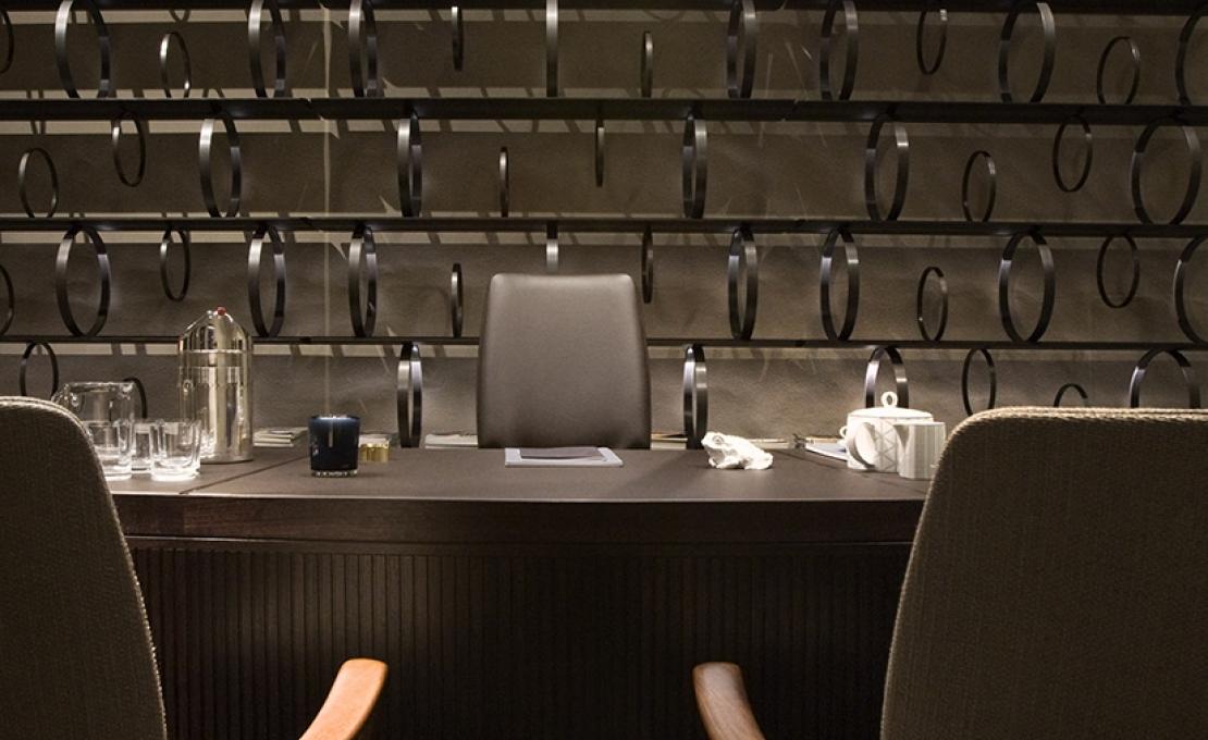 Стеллаж для книг от фабрики Ceccotti Collezioni модель Flying Circles Bookcase