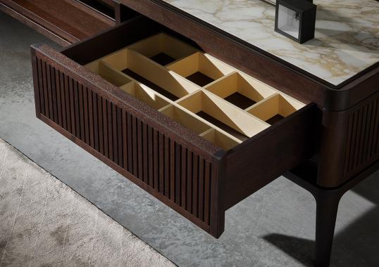 Сервант от фабрики Ceccotti Collezioni модель Full TV Cabinet