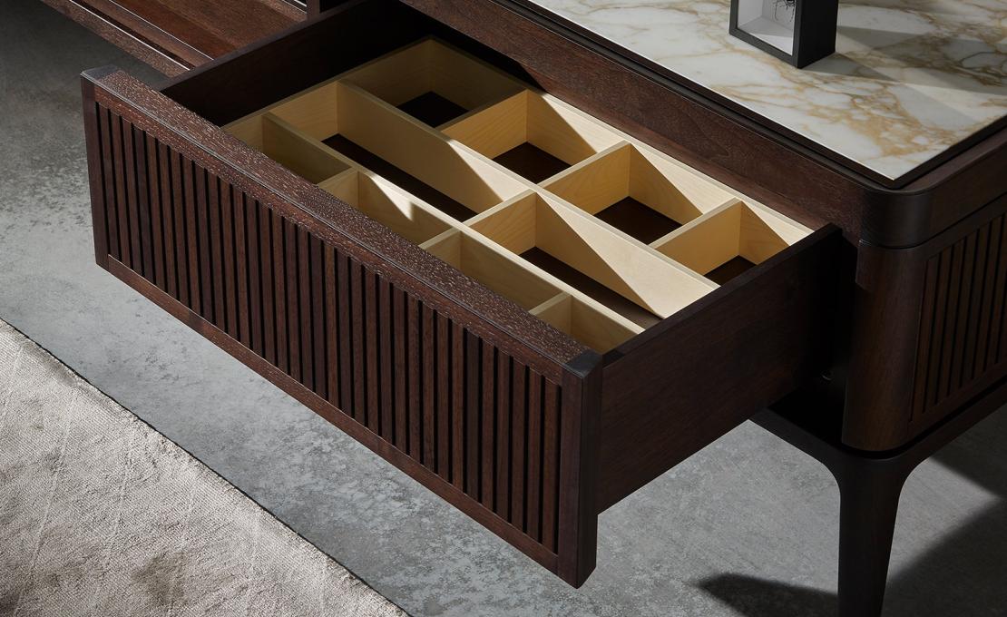 Сервант от фабрики Ceccotti Collezioni модель Full TV Cabinet