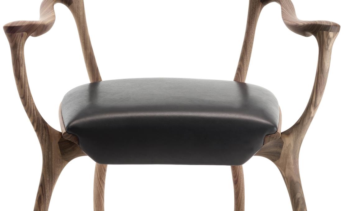 Кресло от фабрики Ceccotti Collezioni модель Hypnos Arm