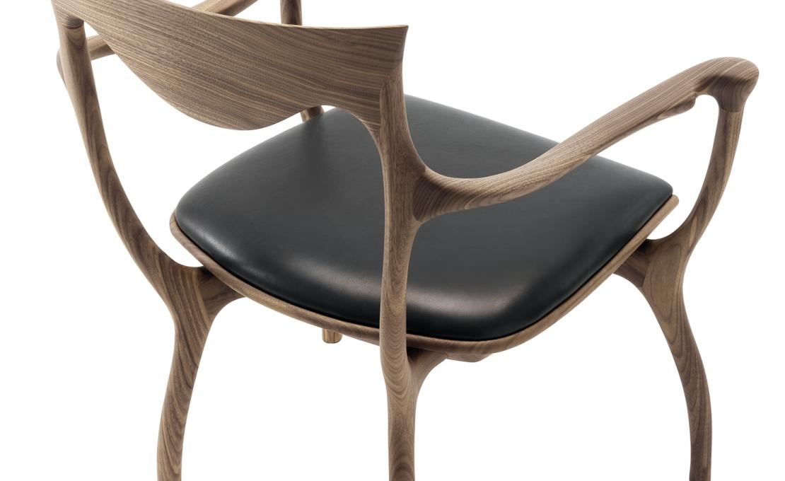 Кресло от фабрики Ceccotti Collezioni модель Hypnos Arm