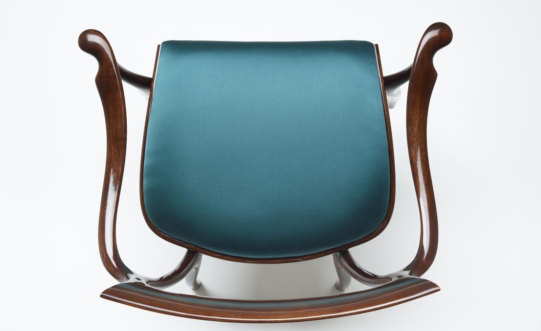 Кресло от фабрики Ceccotti Collezioni модель Hypnos Arm