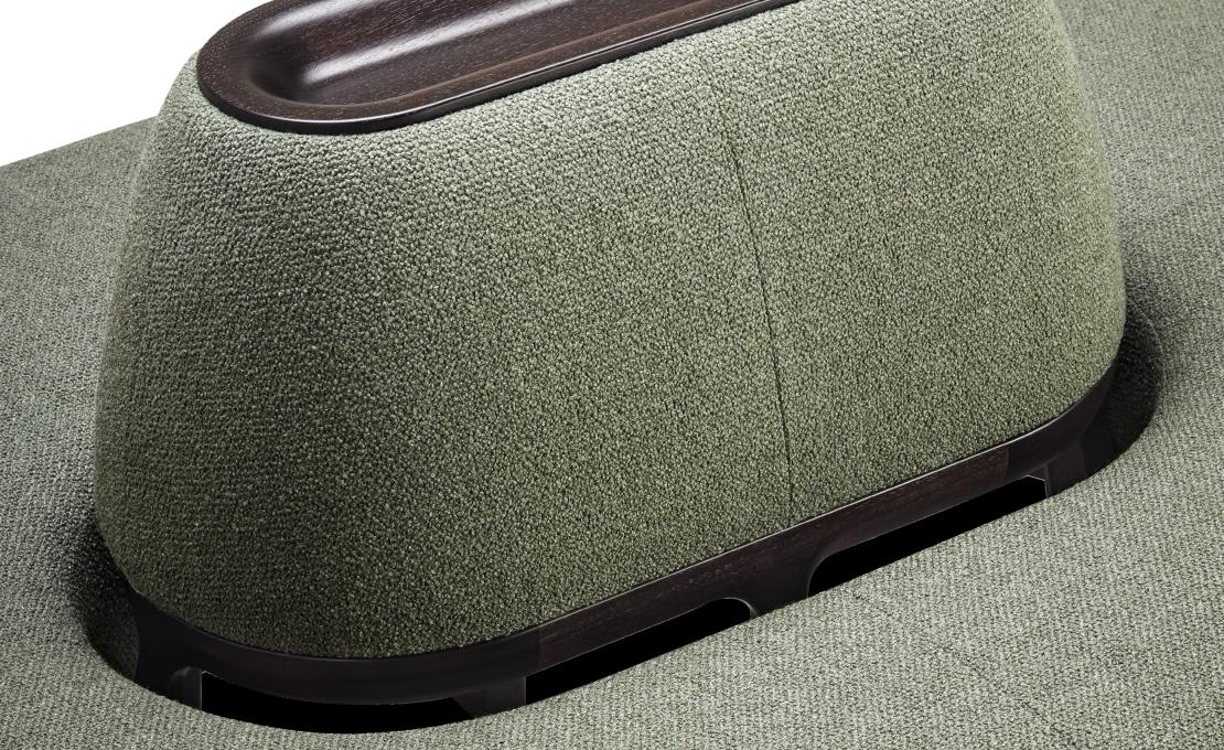 Диван от фабрики Ceccotti Collezioni модель Icorondò Sofa