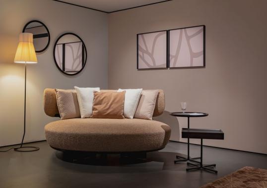 Диван от фабрики Ceccotti Collezioni модель ICONEST LOVE SEAT