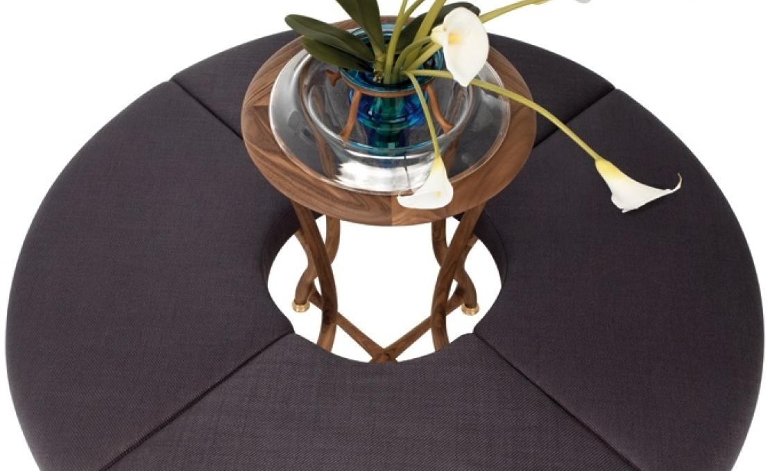 Диван от фабрики Ceccotti Collezioni модель Large Flower Sofa