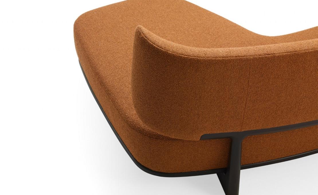 Диван от фабрики Ceccotti Collezioni модель Icosofà Chaiselongue Sofa