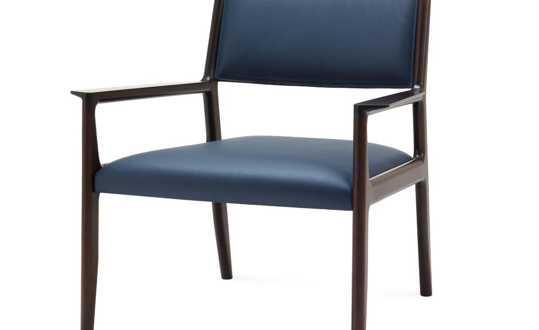 Кресло от фабрики Ceccotti Collezioni модель Lisa Arm