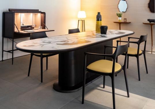 Кресло от фабрики Ceccotti Collezioni модель Janine Small Arm