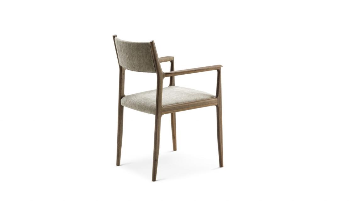 Кресло от фабрики Ceccotti Collezioni модель Lisa Small Arm