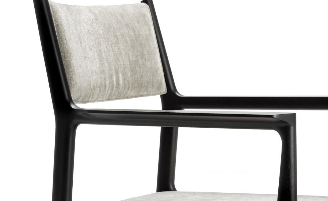 Кресло от фабрики Ceccotti Collezioni модель Lisa Small Arm