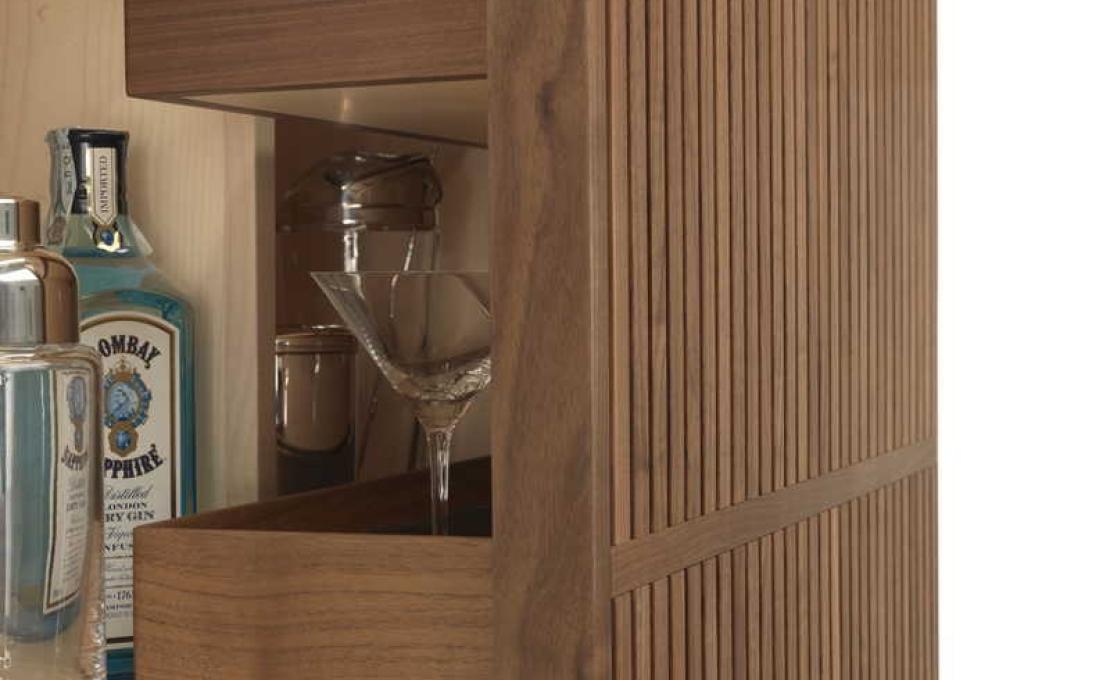 Сервант от фабрики Ceccotti Collezioni модель Neverfull High Sideboard