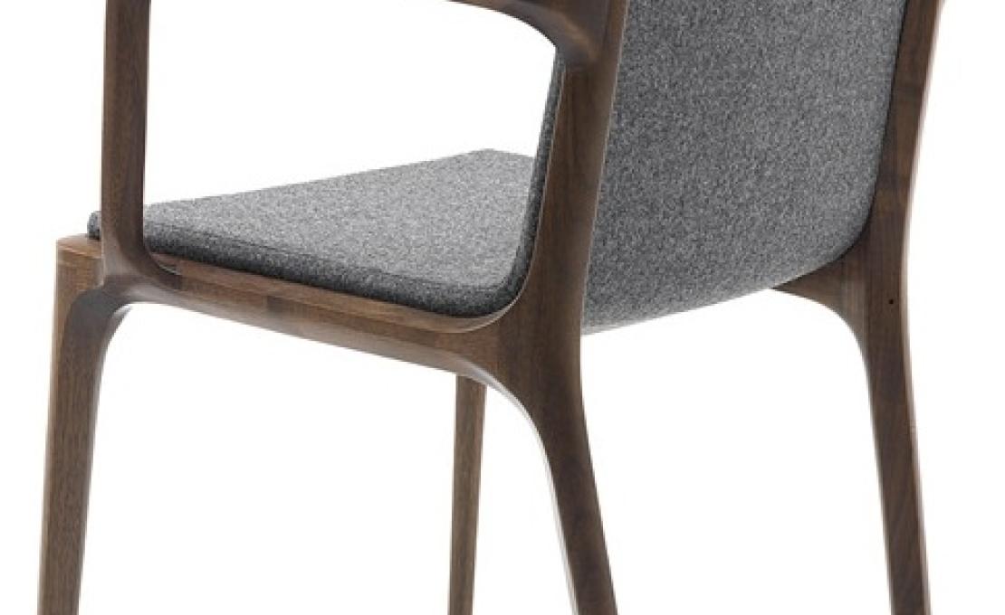 Стул от фабрики Ceccotti Collezioni модель Otto with Armrests