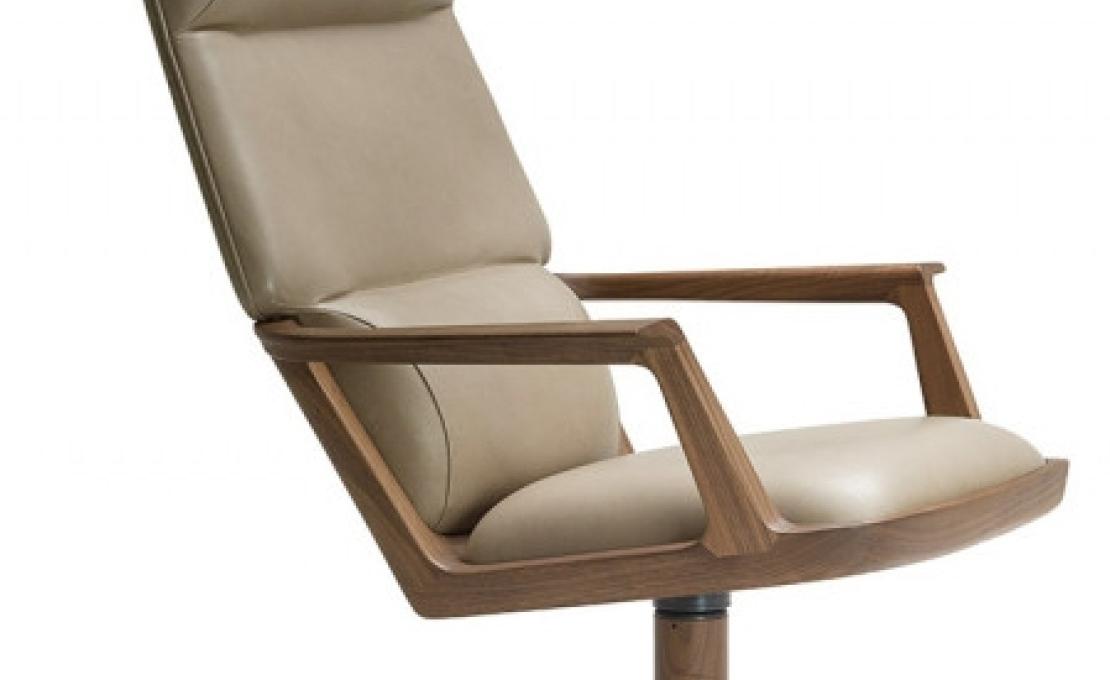 Кресло от фабрики Ceccotti Collezioni модель Pigra Arm